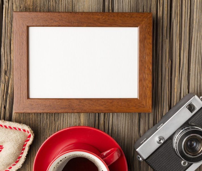 flat-lay-wooden-frame-with-copy-space